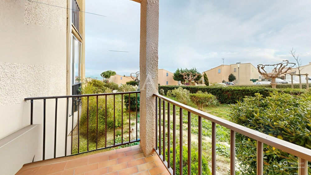 Vente Appartement Saint-Pierre-La-Mer, petit T2 en rez-de-chaussée avec vue mer ! Saint pierre la mer