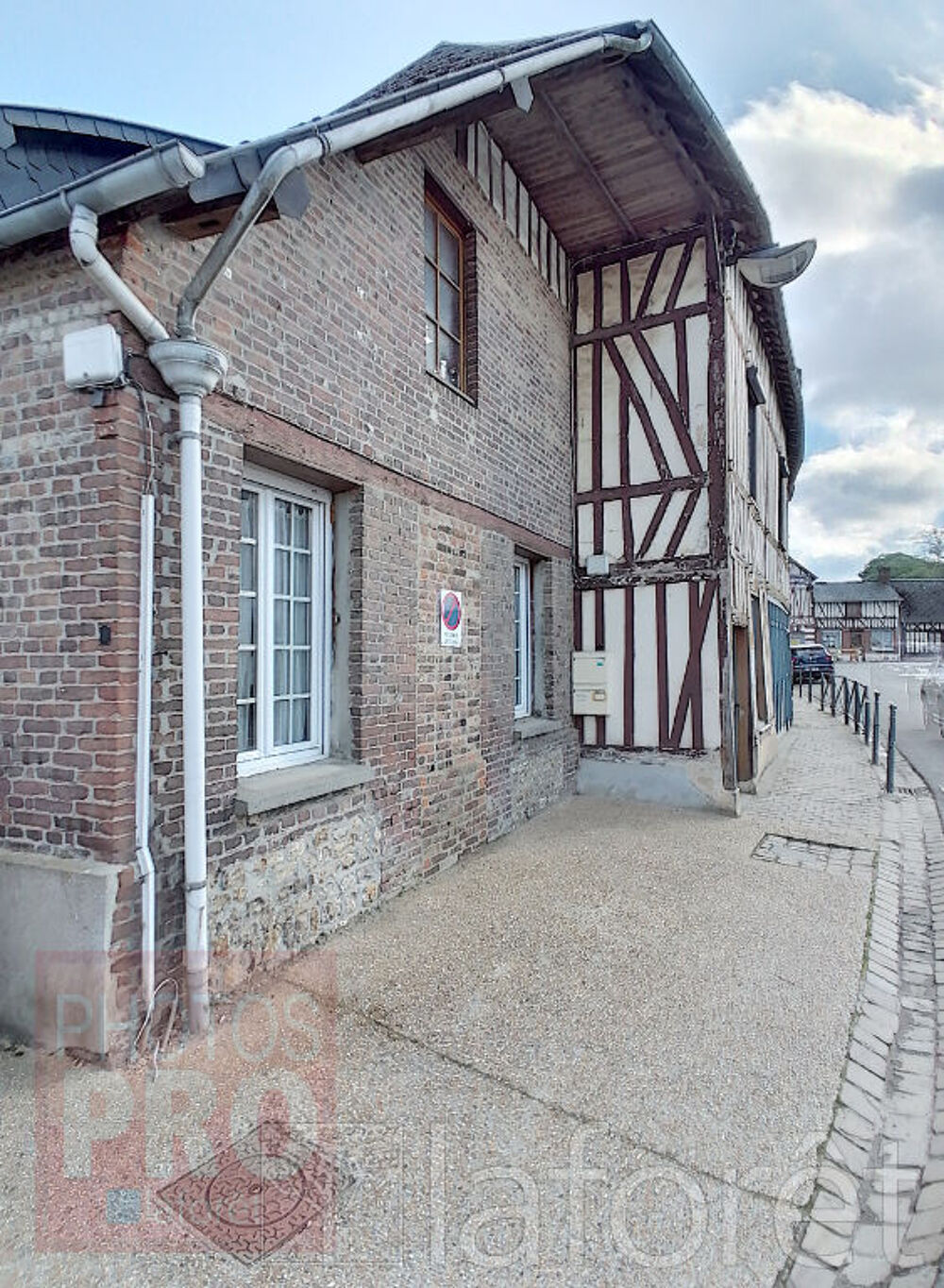 Location Maison Maison Allouville-Bellefosse 5 pièce(s) 75 m² Yvetot