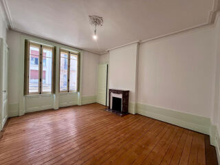  Appartement  louer 4 pices 90 m