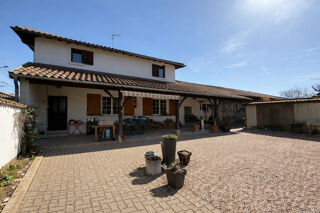  Maison � vendre 5 pi�ces 220 m�