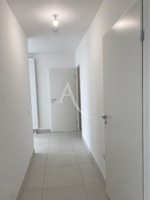  Appartement � louer 3 pi�ces 64 m�