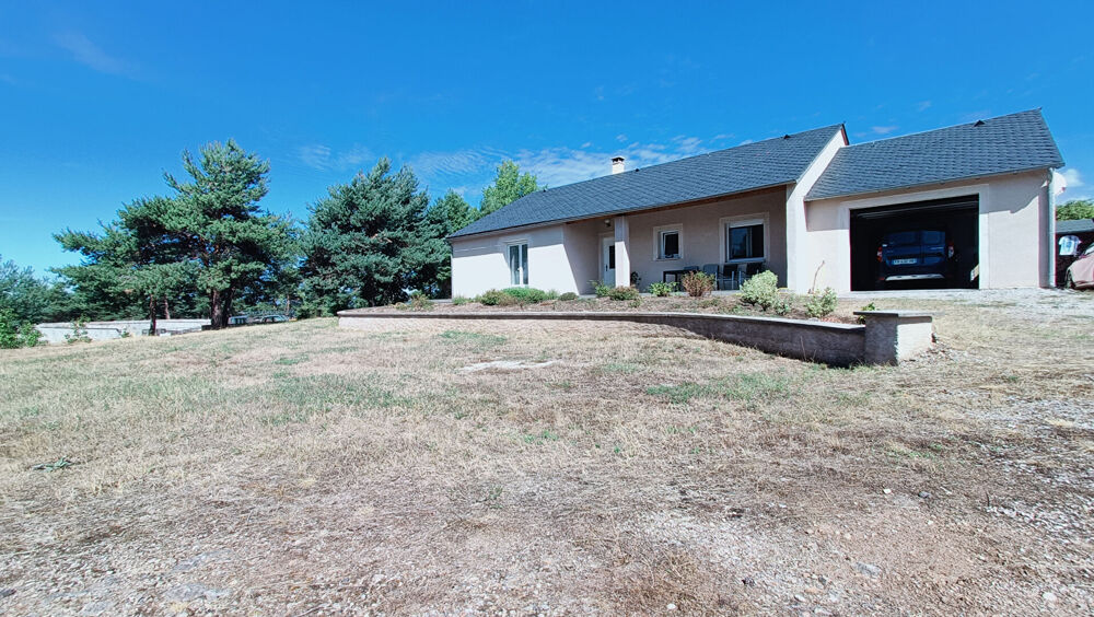 Vente Maison Maison Veyreau 5 pièces de plein pied / 127.50 m2 . Veyreau