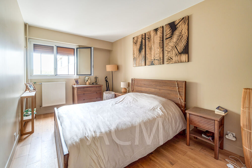 Vente Appartement Appartement  - 4 pièces - 3 chambres - Le Mesnil Le Roi Le mesnil le roi