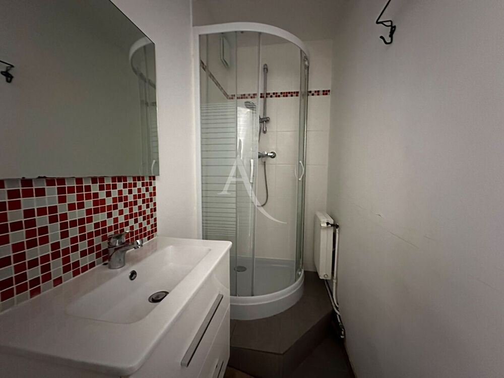 Location Appartement TYPE 6, REIMS - SAINT REMI Reims