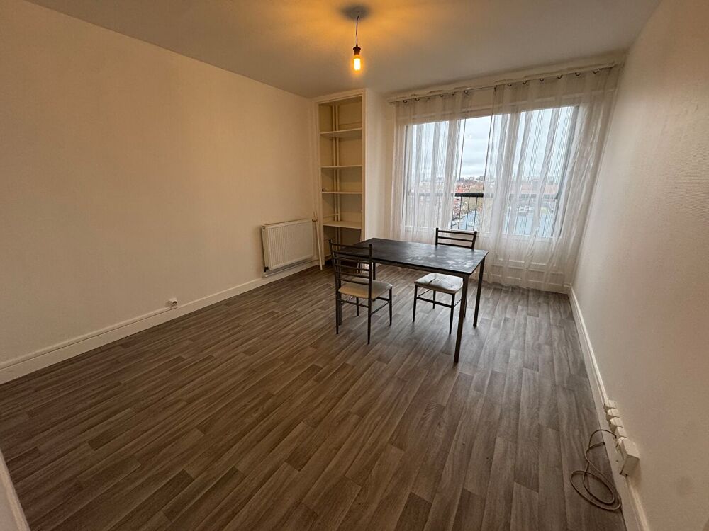 Location Appartement Alfortville - Studio 30m2 avec parking et cave Alfortville