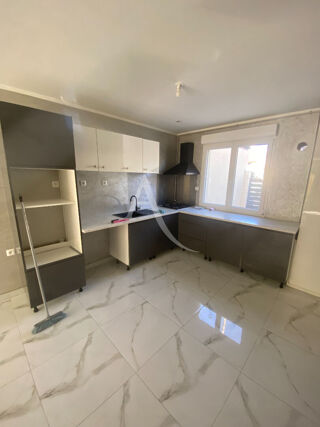  Maison à louer 5 pièces 112 m²