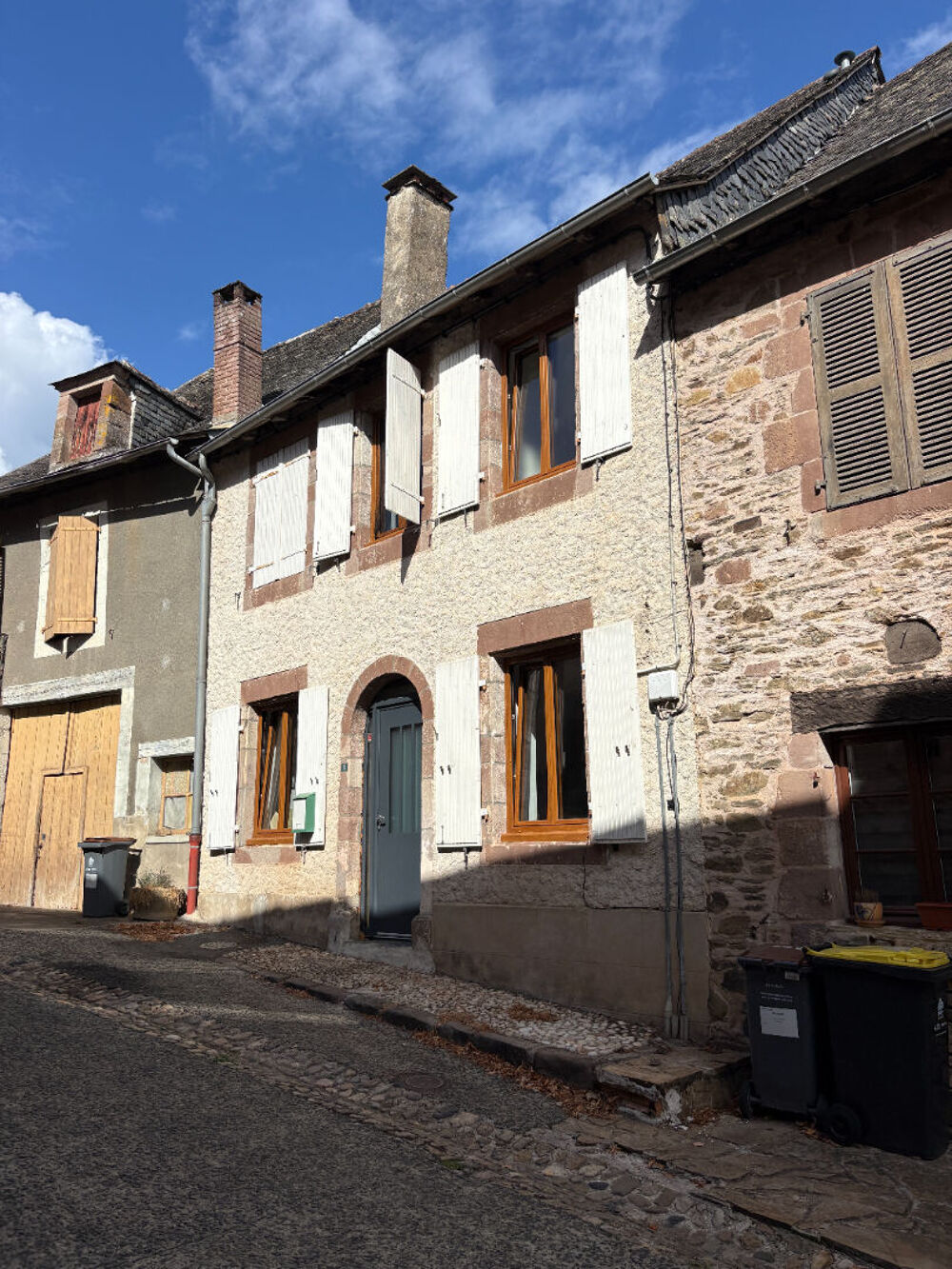 Vente Maison Maison de village avec vue, jardin et garage Voutezac