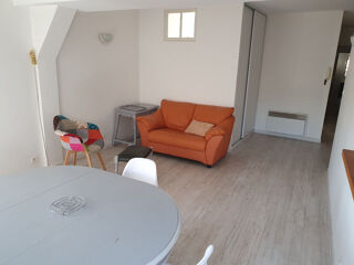  Appartement à louer 2 pièces 60 m²