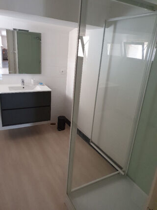 Appartement à louer 2 pièces 60 m²