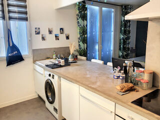  Appartement à louer 3 pièces 54 m²