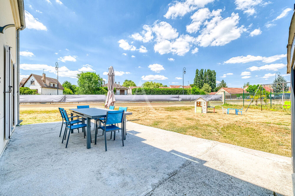 Vente Maison Maison individuelle récente avec jardin, garage et garantie décennale La houssaye en brie
