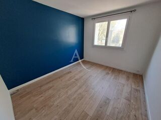  Appartement � louer 4 pi�ces 82 m�