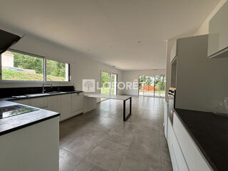  Maison 4 pi�ces 154 m� Monclar de quercy