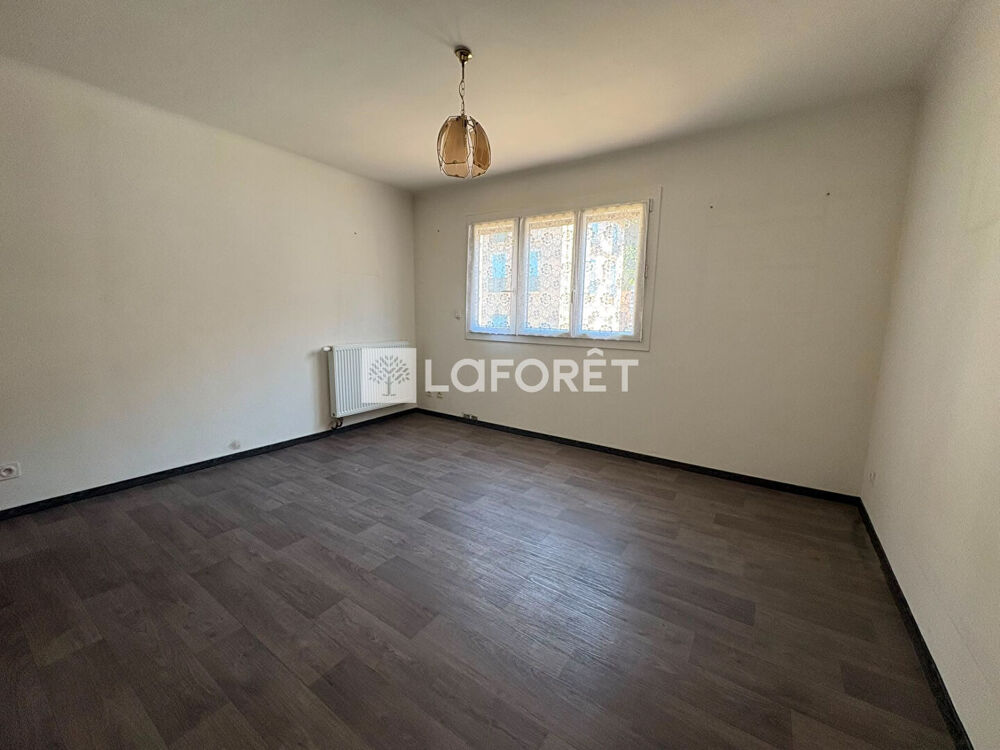 À vendre, appartement de 82 m² situé en rez-de-chaussée d'une copropriété calme et paisible à Amélie-les-Bains-Palalda.