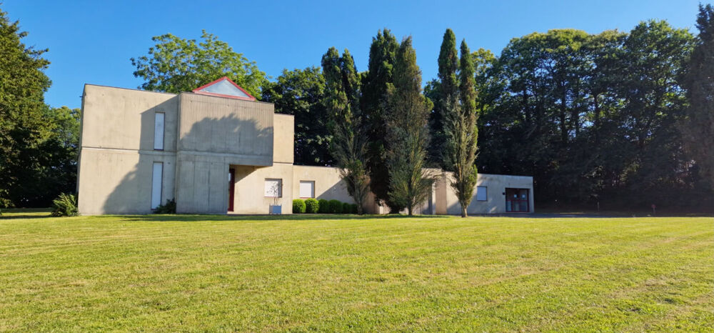 Maison 12 pièces 252 m² · à Scaer · 252 m² · 330 000 €
