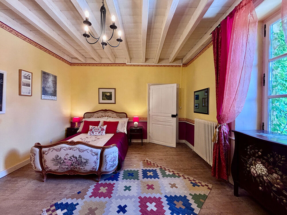 à vendre  Maison Chef-Boutonne (79110)