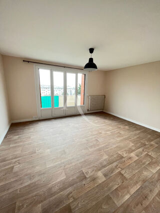  Appartement à louer 2 pièces 52 m²