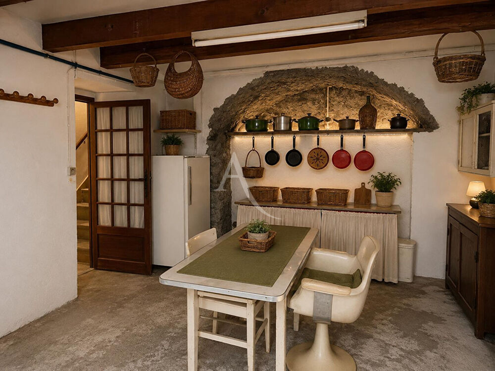 MAISON DE VILLAGE 100m2 À TRÈS FORT POTENTIEL