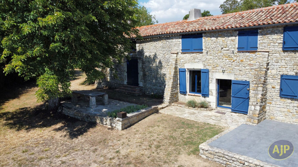 Vente Maison Longère       LA BRETONNIERE-LA-CLAYE La bretonniere la claye