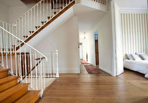  Maison � louer 11 pi�ces 300 m� Bordeaux