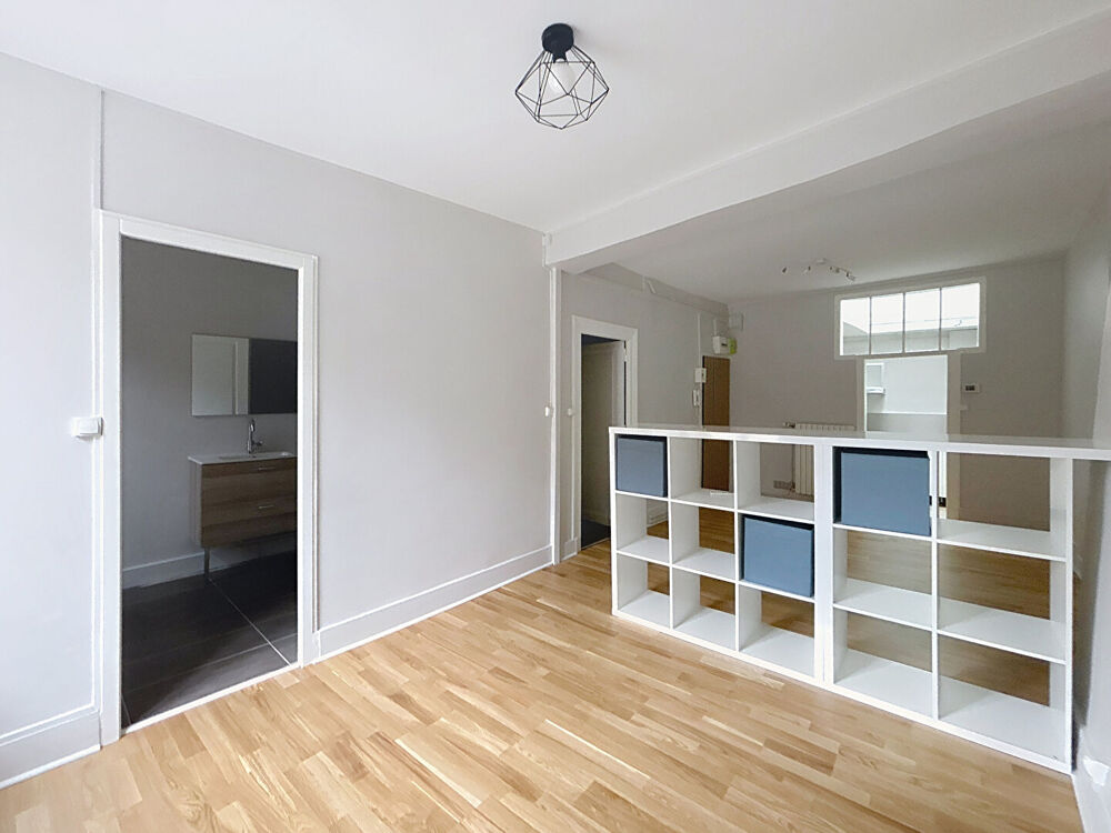 Location Appartement Appartement Auxerre 1 pièce(s) 38 m2 Auxerre