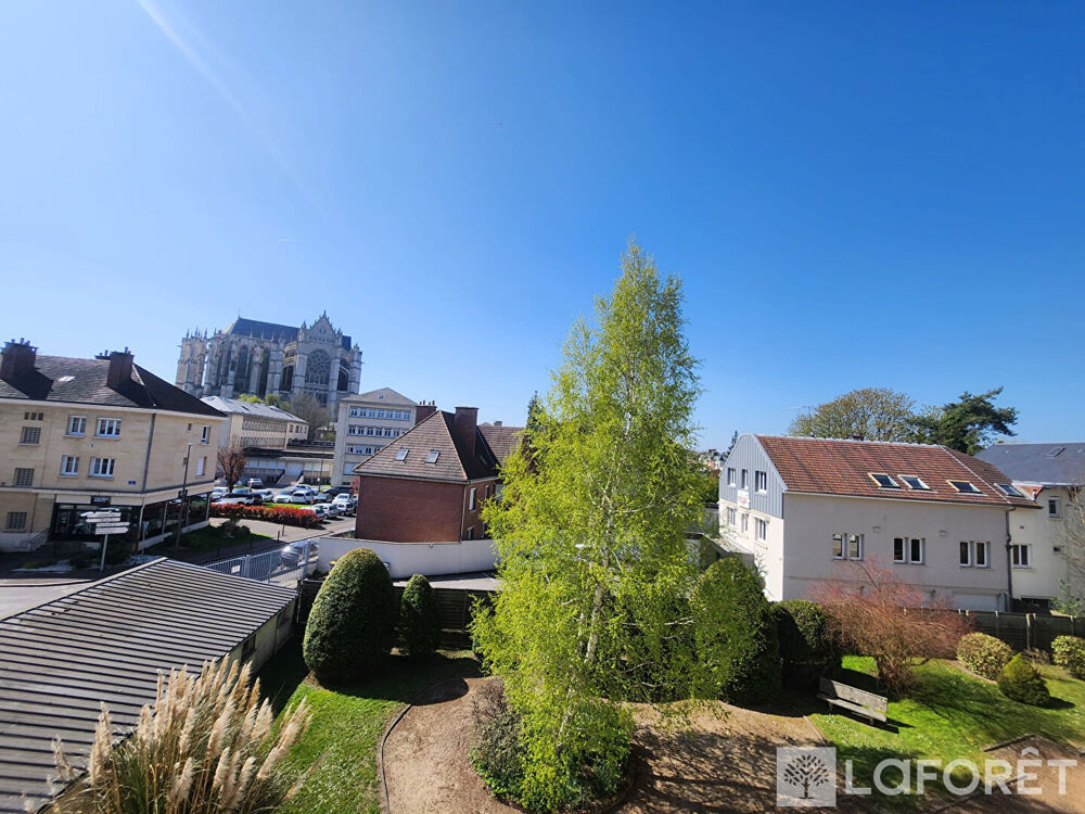 Vente Appartement Lumineux appartement vue cathédrale ! Beauvais