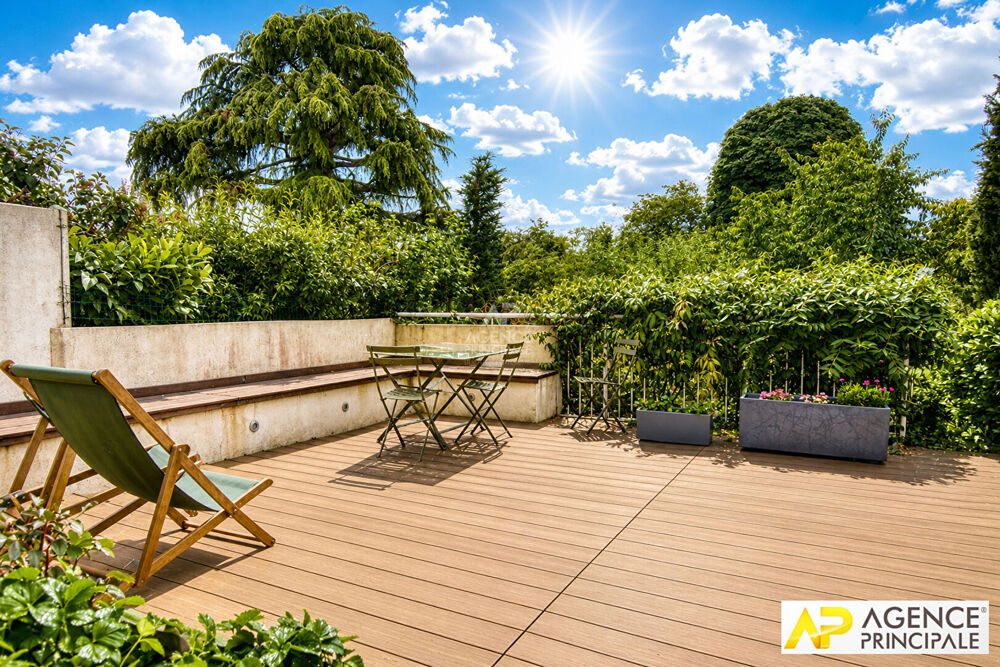 Vente Maison Le Chesnay Saint jean - Maison familiale 7 pièces de  222 m2 au sol  sur parcelle d'environ 300  m2 avec son sous sol total et g Le chesnay rocquencourt