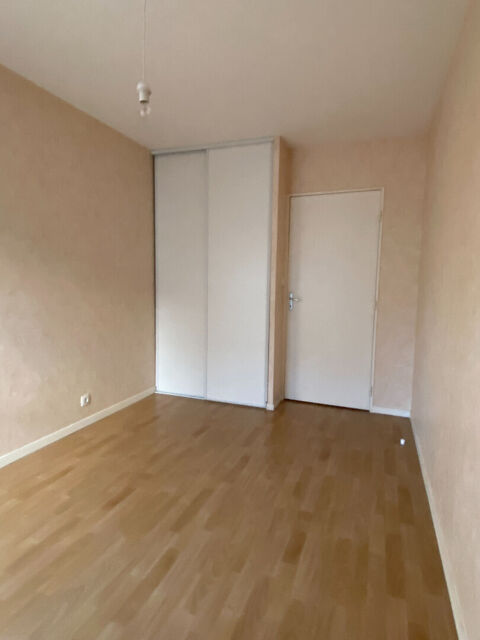  Appartement � louer 3 pi�ces 65 m�