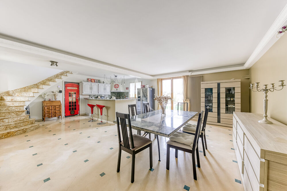 Vente Maison Maison Gagny 6 pièce(s) 150 m2 Gagny