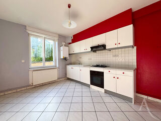  Appartement à louer 2 pièces 68 m²