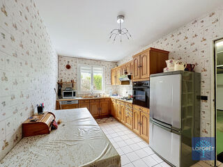  Maison à vendre 9 pièces 185 m²