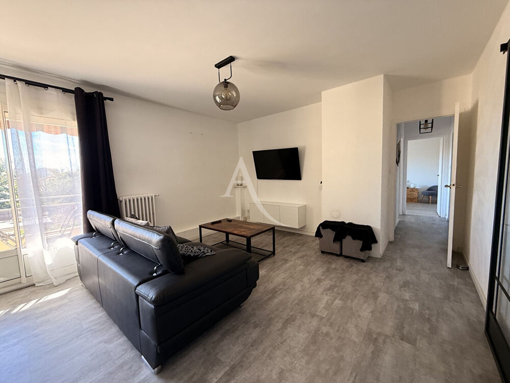 TRES BEL APPARTEMENT 3 CHAMBRES MEUBLE A CARCASSONNE