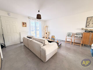  Maison à louer 4 pièces 84 m²