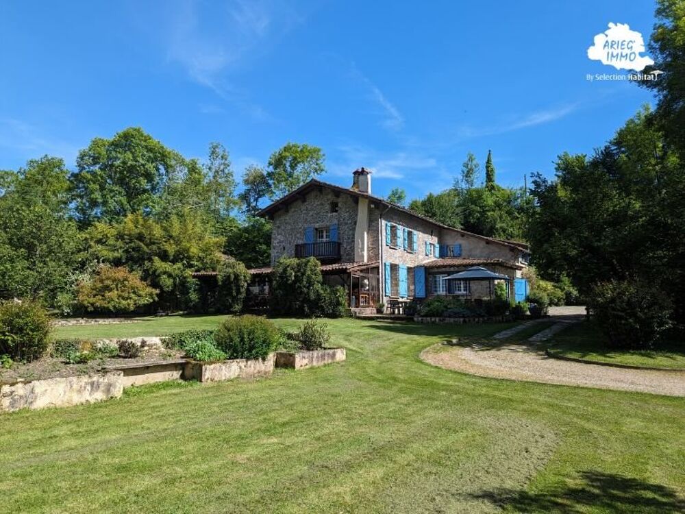 Vente Maison Propriété sur 2.5 Ha avec rivière La bastide de serou