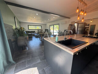  Maison  vendre 4 pices 134 m