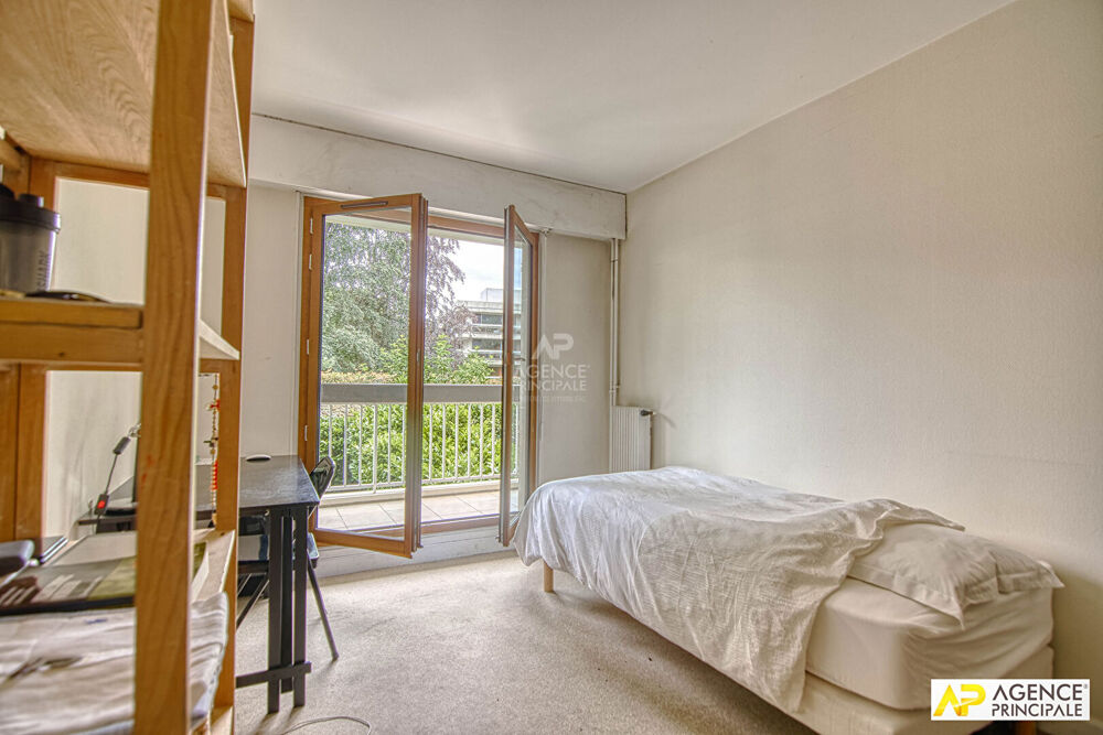 à vendre  Appartement Versailles (78000)