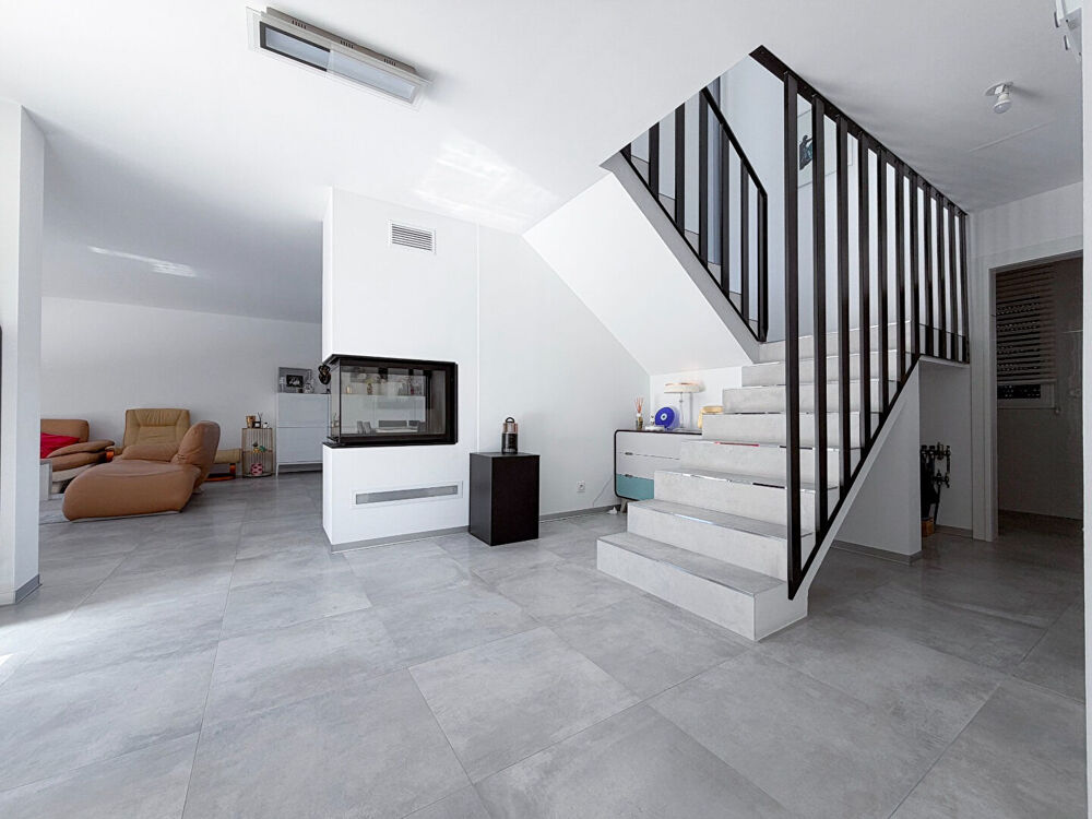Maison 4 chambres avec piscine, secteur Camus/Nazareth à ANGERS