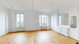  Appartement à louer 4 pièces 100 m²
