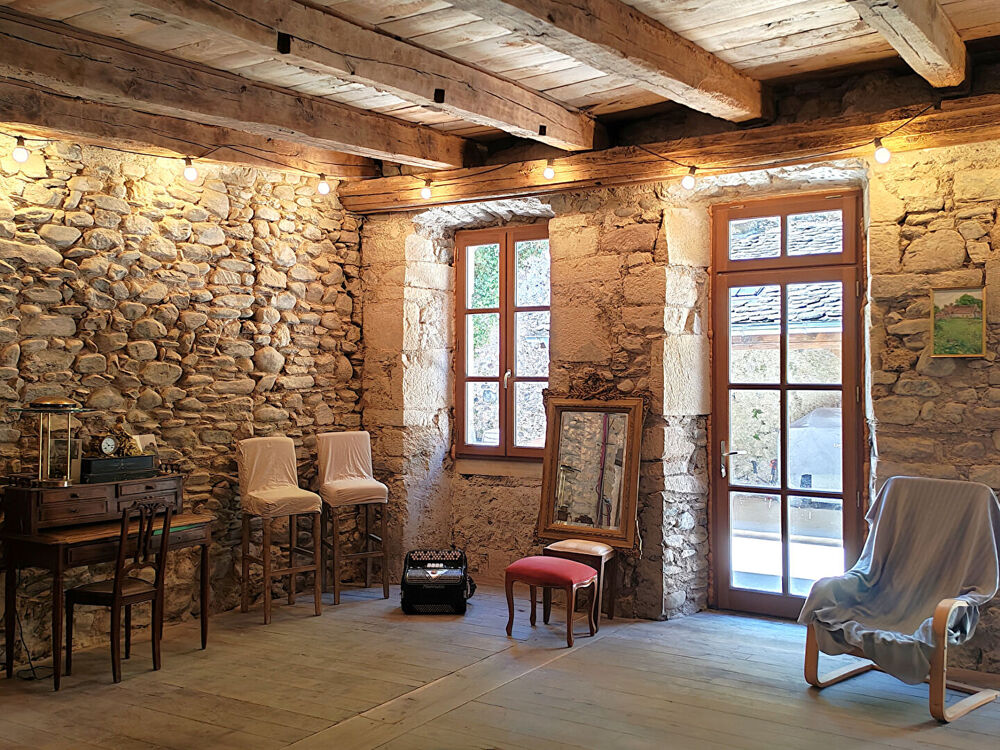 Vente Maison Histoire & Potentiel Infini : Une Demeure d'Exception à St-Géniez-d'Olt - VALLÉE DU LOT Saint geniez d'olt