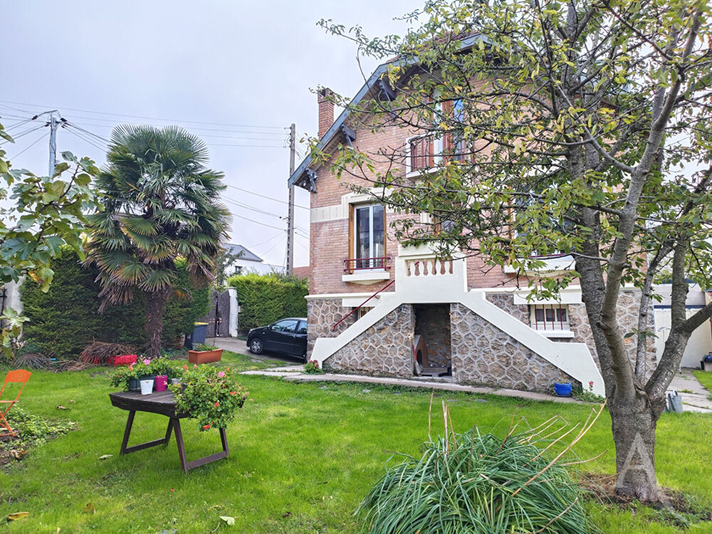 Maison Montreuil 6 pièce(s) 177 m2 surface utile, Charme de l'ancien....