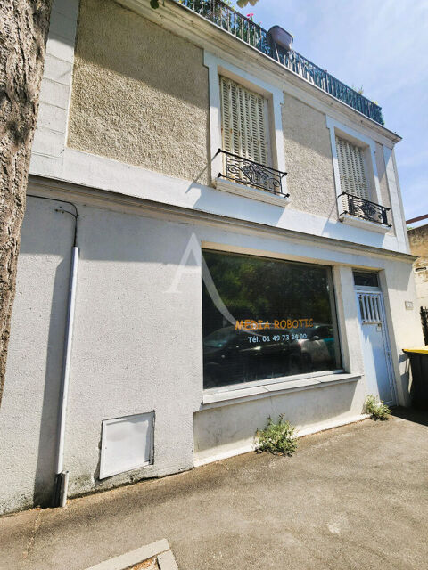 Local commercial L Hay Les Roses 50 m2 950 94240 L hay les roses