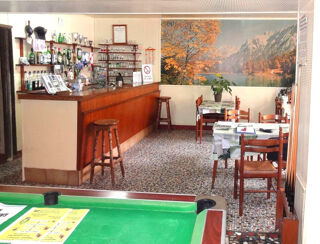  Maison  vendre 8 pices 215 m