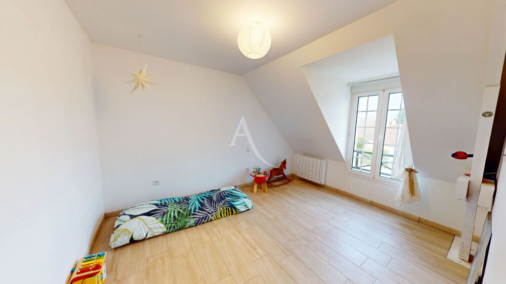 Vente Maison Maison familiale à vendre à Donnery, 2013, Garage, Terrain, Proche centre Donnery