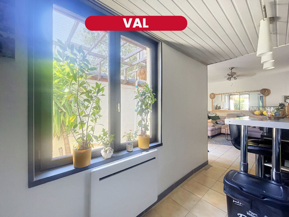 Vente Maison Val- Charmante maison rénovée avec terrasse, idéale pour un premier achat Lille