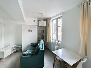  Appartement à louer 2 pièces 30 m²