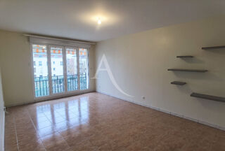  Appartement à louer 2 pièces 50 m²