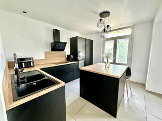  Maison  vendre 5 pices 135 m