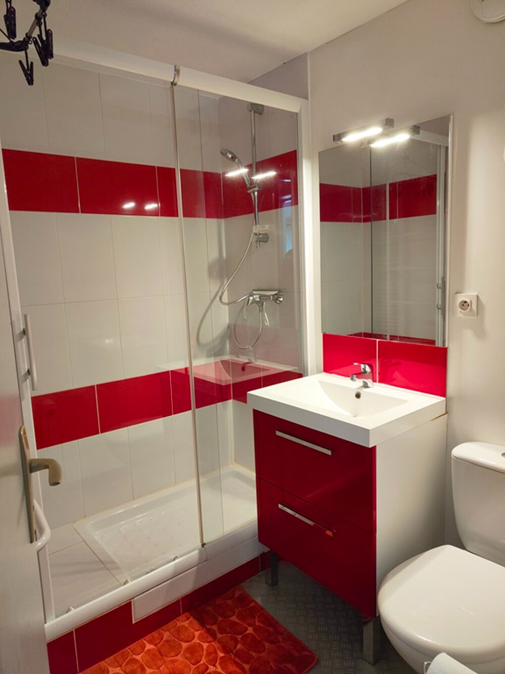 Location Appartement Studio meublé 26.13m² + pkg Bordeaux
