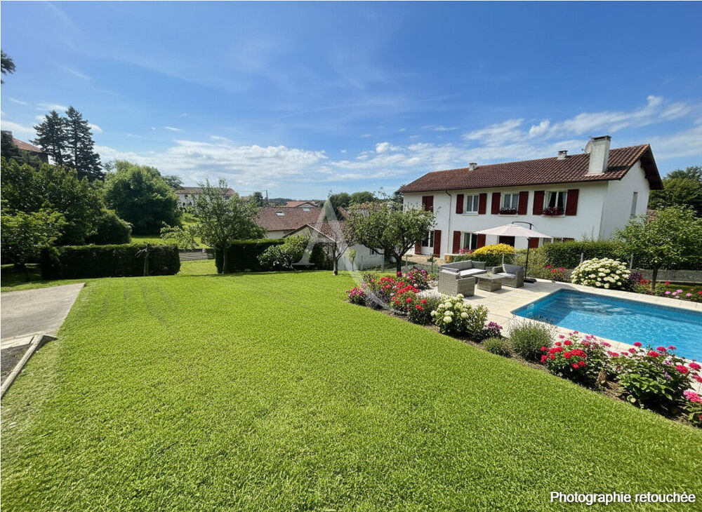 Maison Hasparren 6 pièce(s) 130 m2