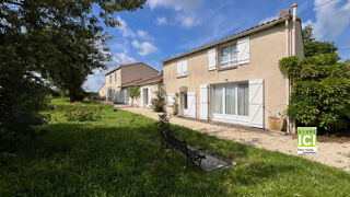  Maison à vendre 8 pièces 228 m²